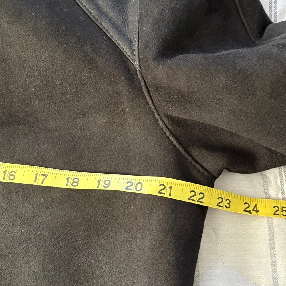 BLUE DUCK SHEARLING JACKET WOMANS SIZE 38